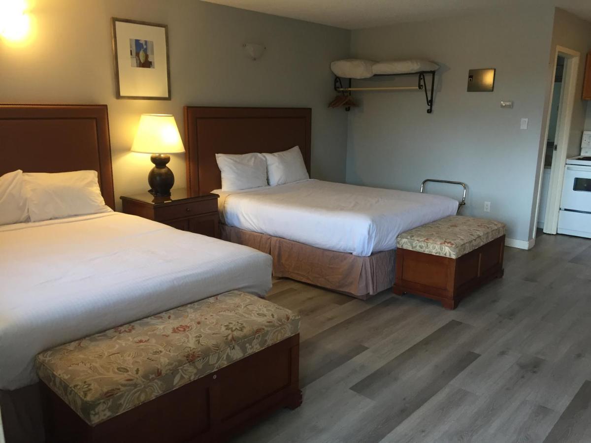 Vip Motel Parksville Exterior photo